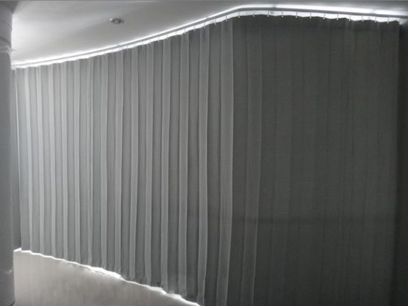 ผ้าม่านกั้นห้อง 600x455