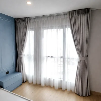 ม่านจีบสีเทาอ่อน-พร้อมผ้าโปร่ง