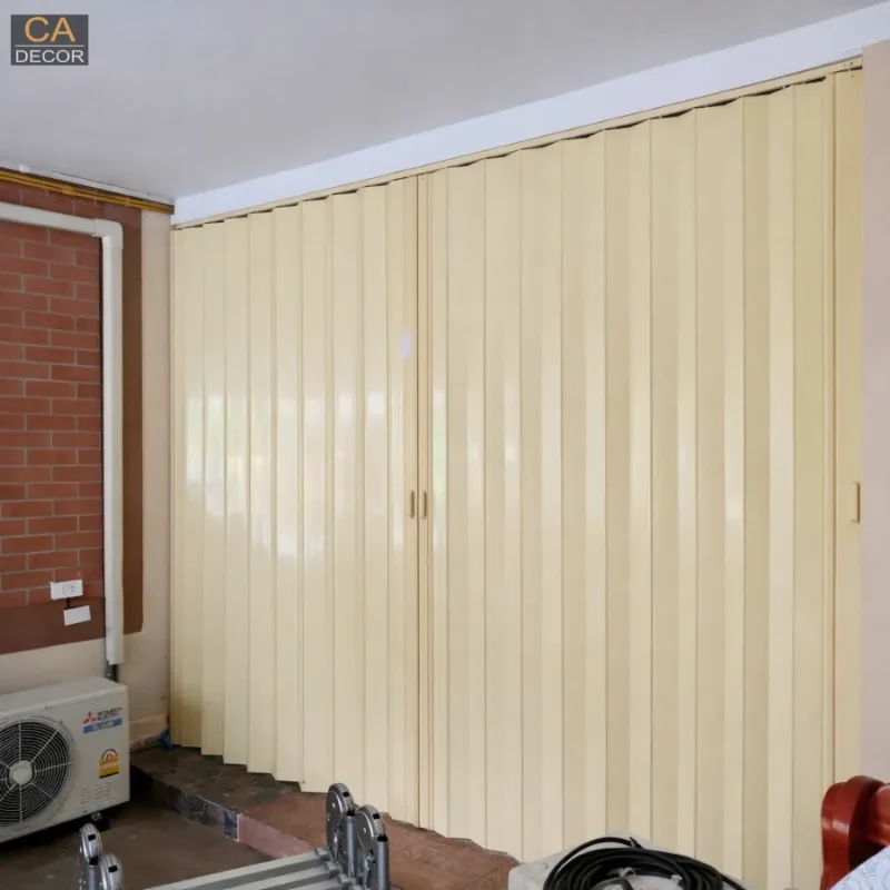 ฉากกั้นห้องราคาถูก (1)