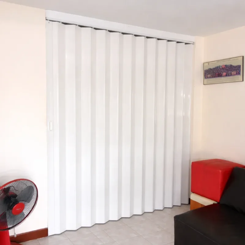 ฉากกั้นห้องราคาถูก (8)