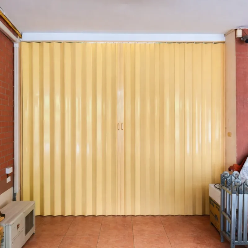 ฉากกั้นห้องราคาถูก (9)