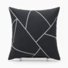 หมอนอิงลายเส้นกราฟิก ขาว-ดำ รหัส MO-002 สไตล์โมเดิร์นคลาสสิก CA.DECOR